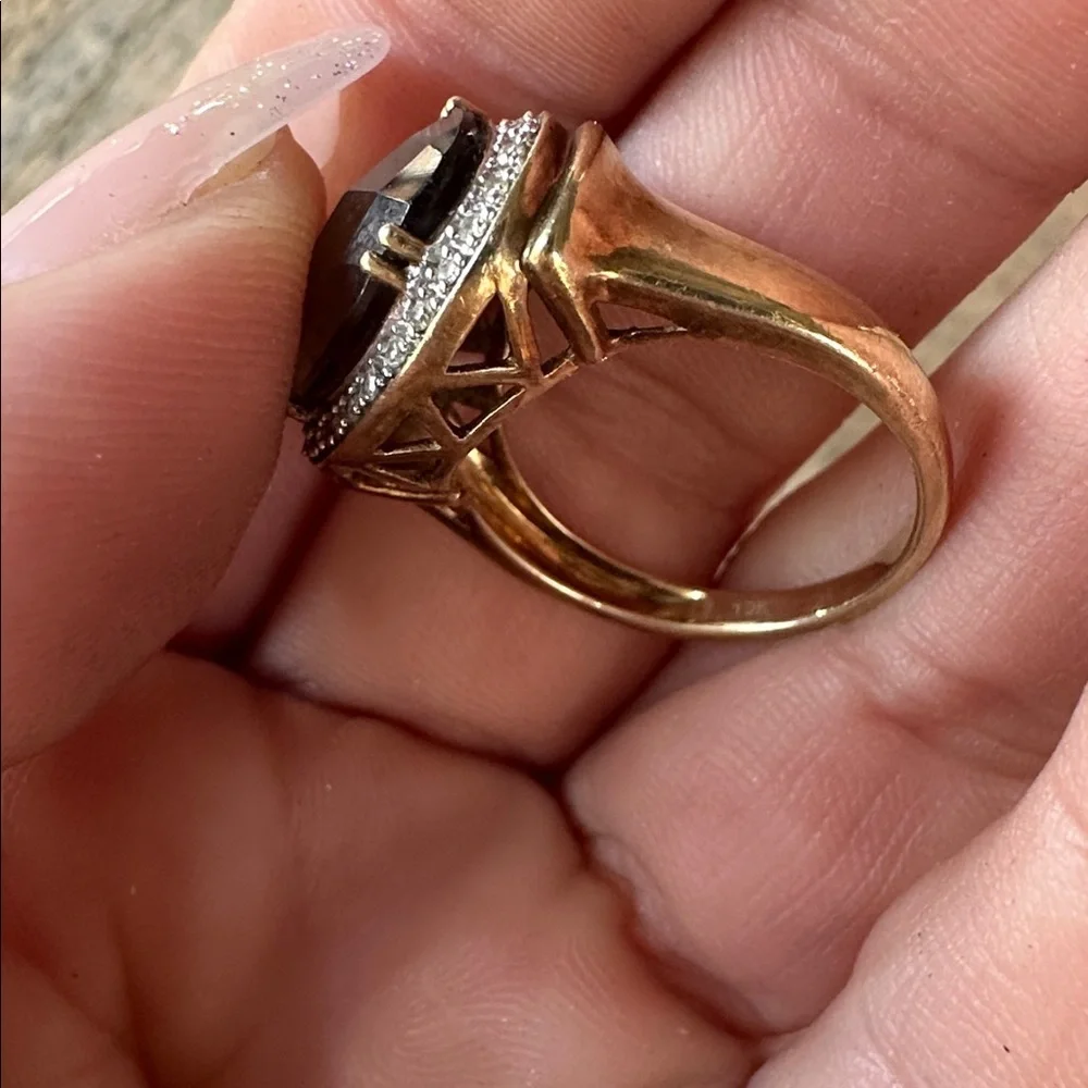 10k Gold Smoky Quartz and diamonds Oval Ring